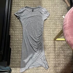 Tight grey rubbed on the side t shirt dress